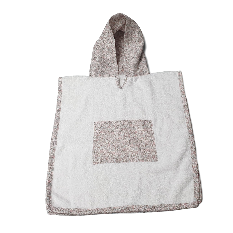 Poncho Toalla y Flor Nuria