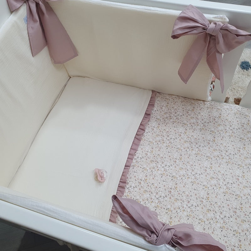 Conjunto cuna: chichonera y nórdico