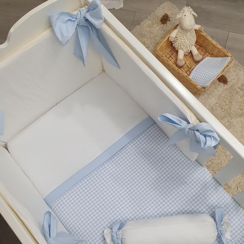 Conjunto cuna: chichonera y nórdico