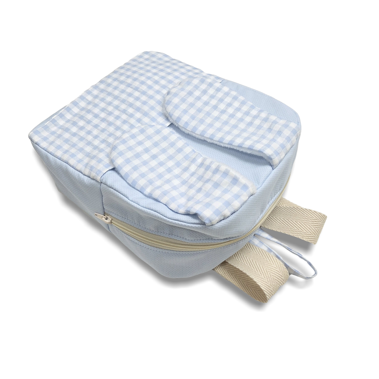 Mochila con orejas de conejo