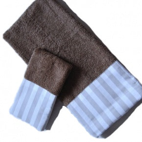 Juego De Toallas Con Raya Gris