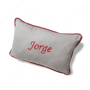 Cojin Gris Con Cordón Rojo
