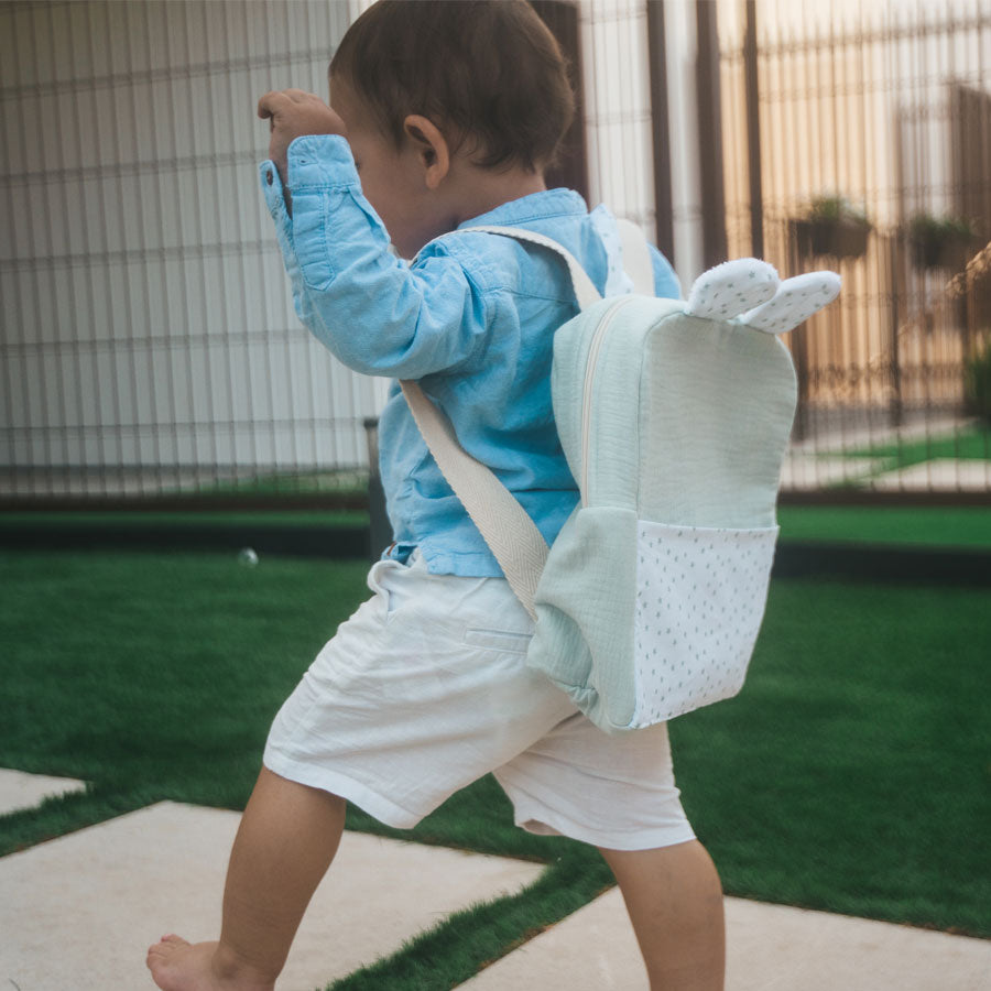 Mochila con orejas de oso